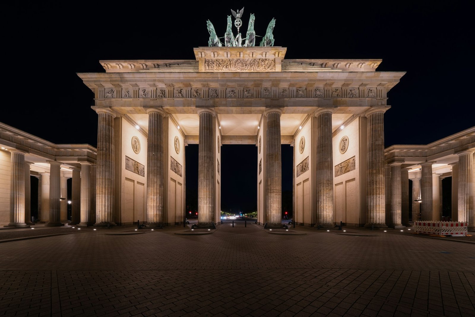 Berlin – porte de Brandebourg Romans et récits qui se passent à Berlin